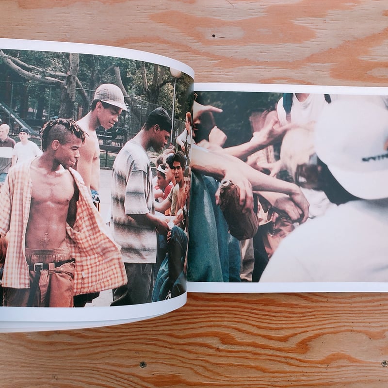 LARRY CLARK TOKYO 100ラリークラーク KIDS LARRY CLARK TOKYO 100