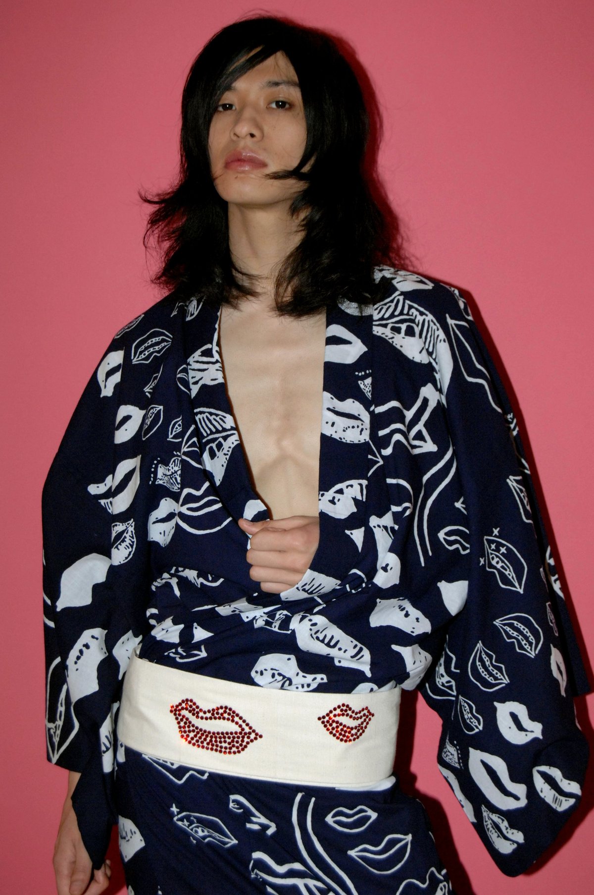 ぶちゅ～の浴衣・紺 | 月影屋