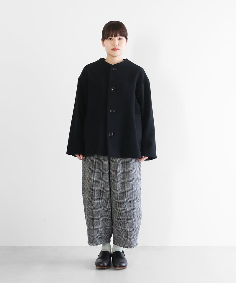 HUIS | “HUIS×尾州”縮絨ウールフランネルノーカラーショートコート