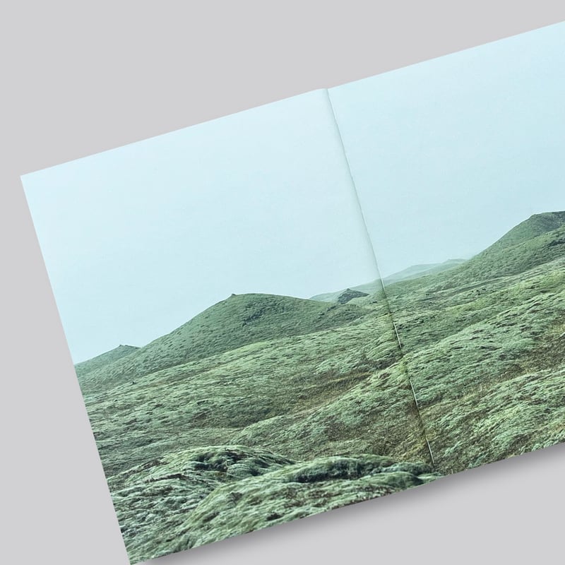 Roni Horn / Mother, Wonder『Ísland: To Place』 |
