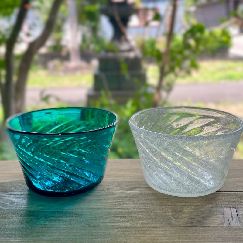 倉敷ガラス 小谷栄次 小鉢（青／泡） | Linné