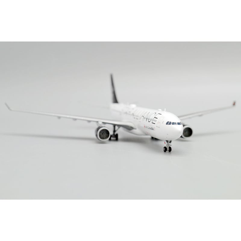 1/400 A330-300 エア・カナダ「スターアライアンス」特別塗装機