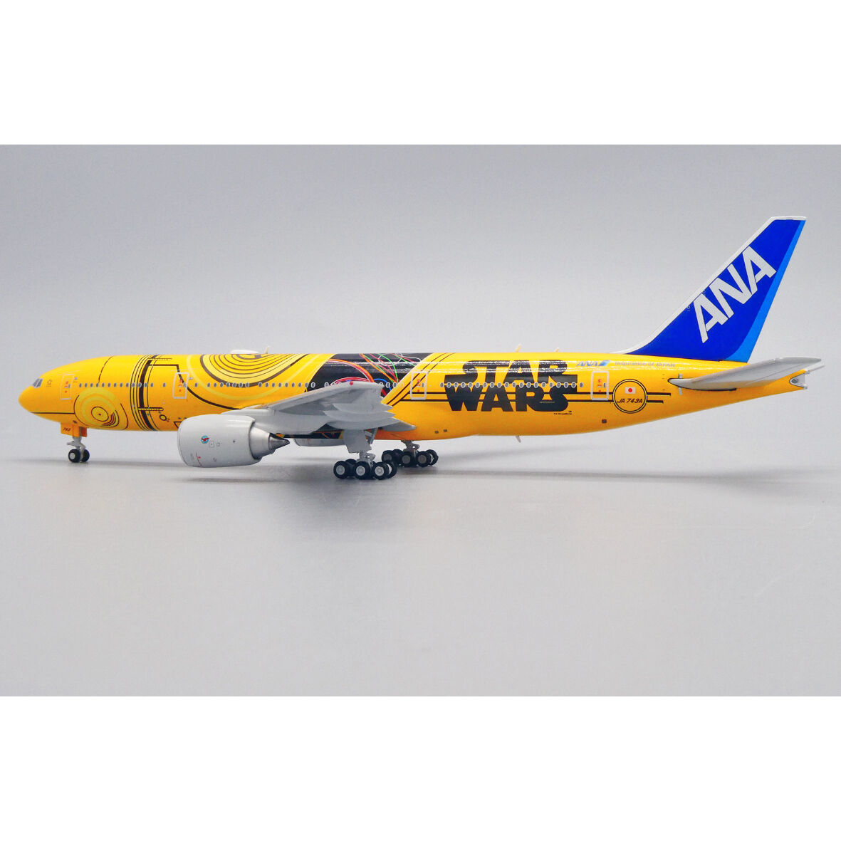 航空機・ヘリコプター ANA Boeing 767-300ER 1:200 航空機