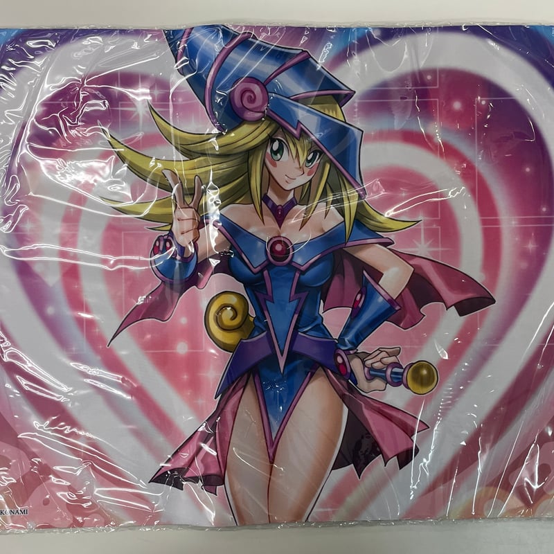 韓国版 遊戯王 ブラックマジシャンガール プレイマット | ✨プラチナ