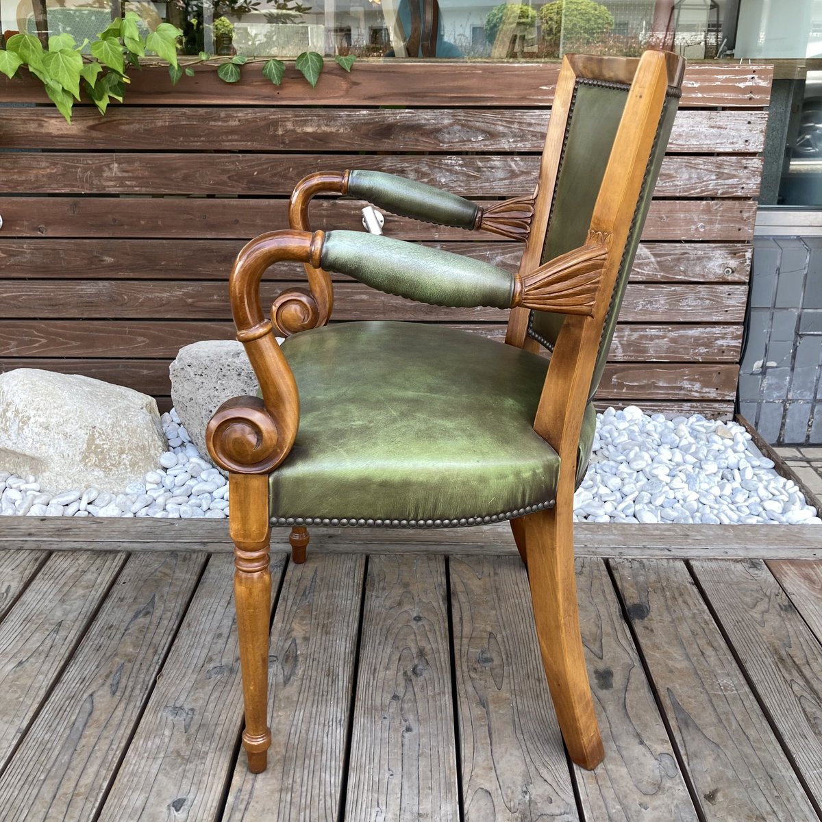 606 バロッサバレンティ / 本革アームチェア | 家具の富士