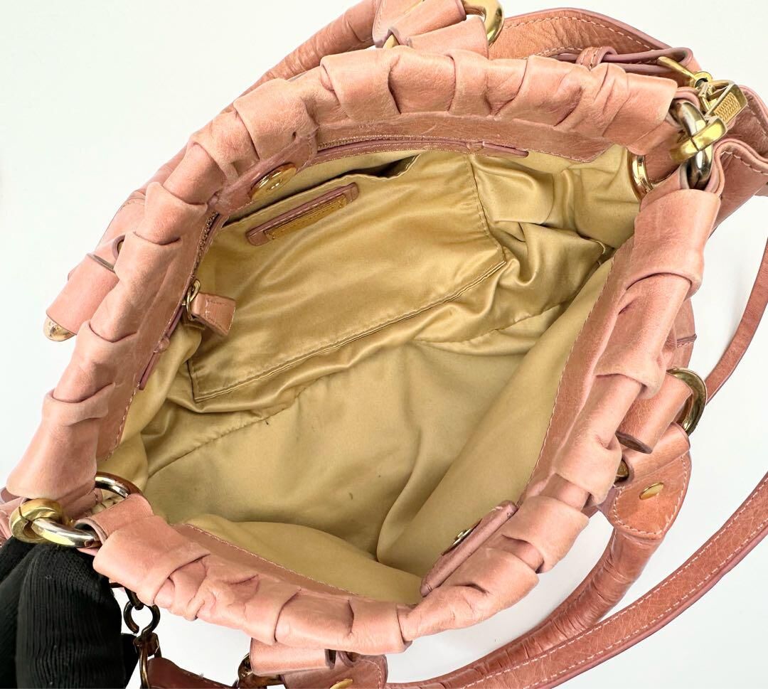 ミュウミュウ 2wayショルダー ギャザー ピンクレザー ハンドバッグ