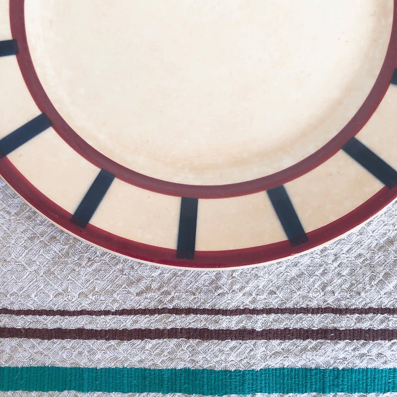 HBCM べアン クレイユモントロー バスク柄デザードプレート B フランス