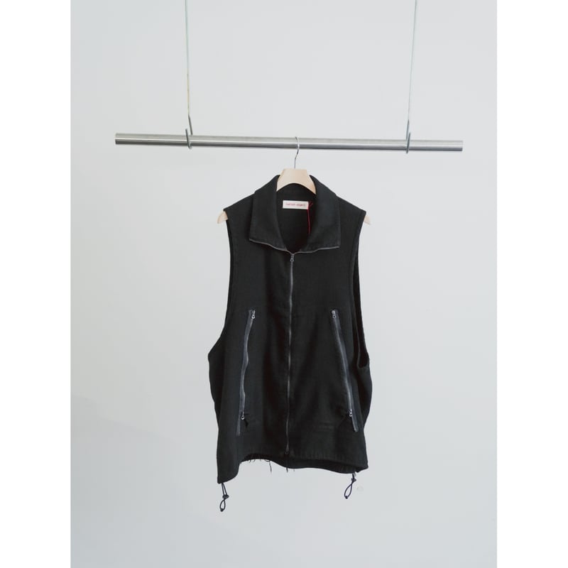 barbell object flower vest | MusterWerk
