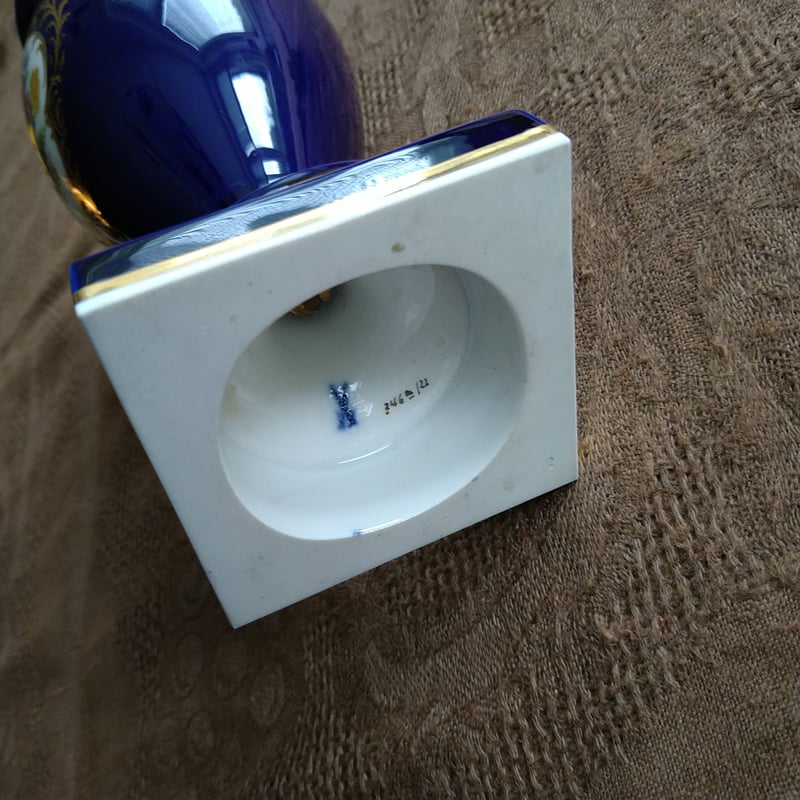 Meissenマイセン、コバルトにフラワーブーケの花瓶、高さ約23.7㎝H