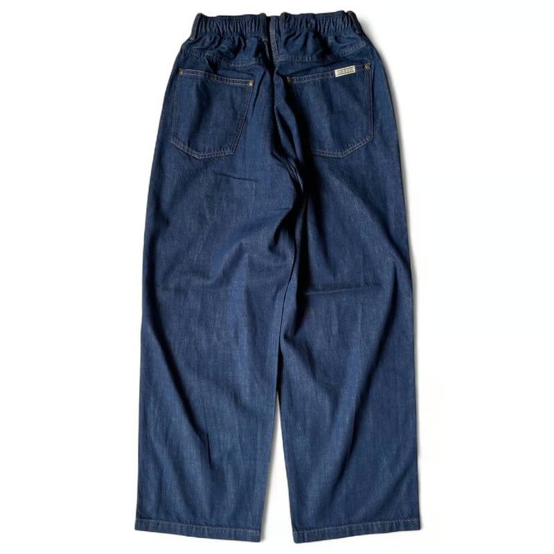 COMFORTABLE REASON / Reactive Dyed Denim | FLUTTER