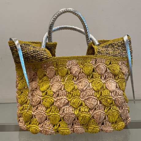 アポワンウテセ | STORES