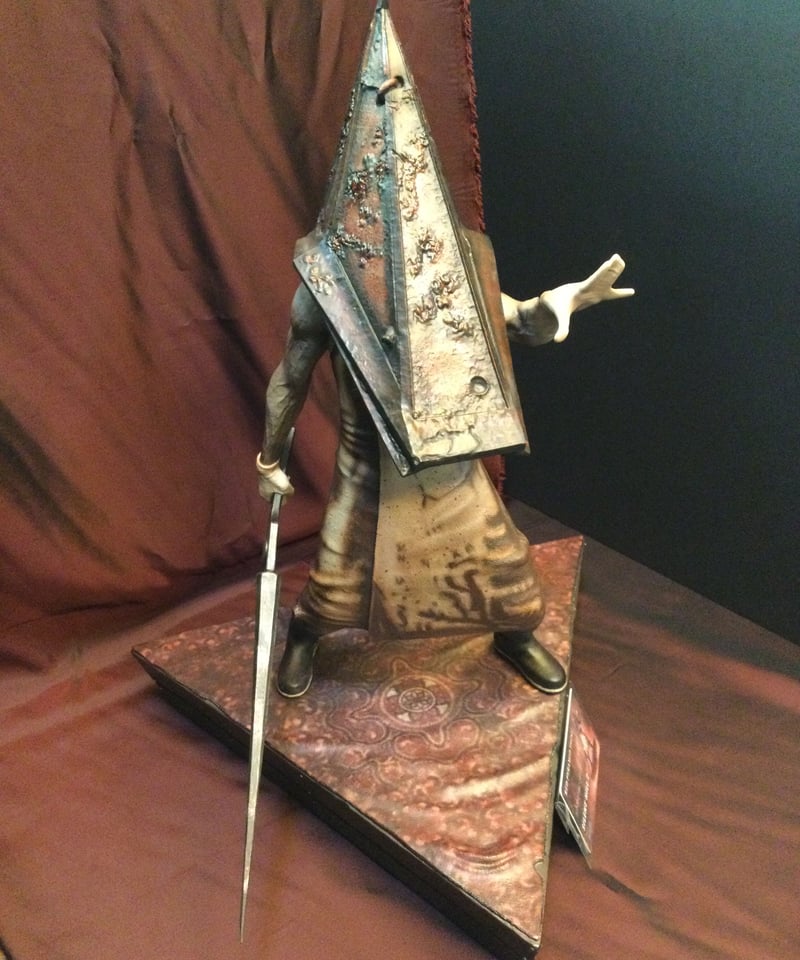 サイレントヒル2/レッドピラミッドシング・1/6スタチュー