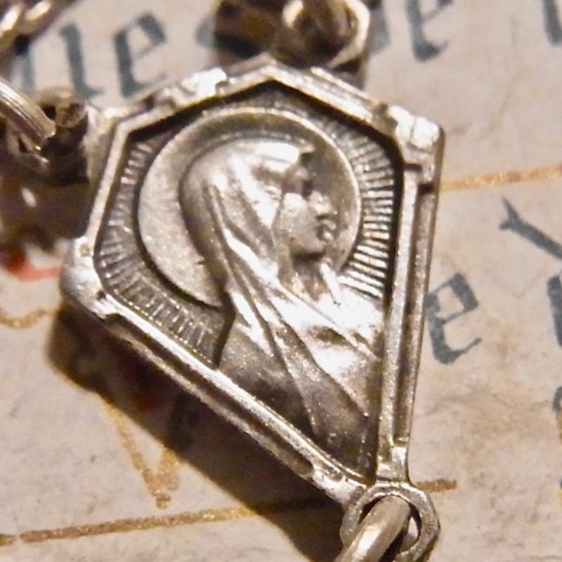 フランス アンティーク 白×青 ガラス ロザリオ ルルドの泉 聖母マリア