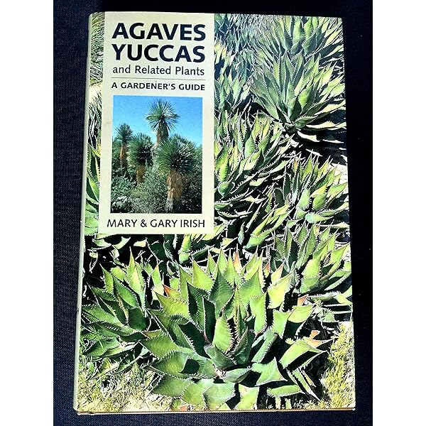 Amazon.co.jp: Agaves: Species, Cultivars & Hybrids : 本