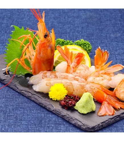 Amazon.co.jp: 徳島県産 クマエビ 足赤えび 200gパック 約5尾 : 食品