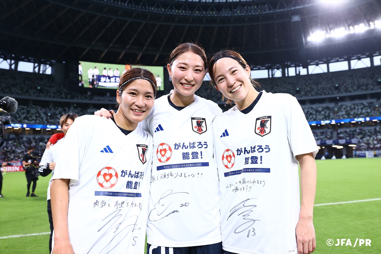 HATTRICK（ハットトリック）-選手の想いをファンへ届ける公式