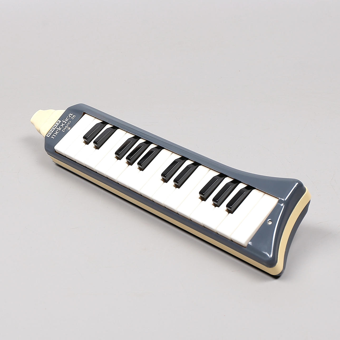 HOHNER MELODICA, PIANO 26, wind instrument with piano claviator in