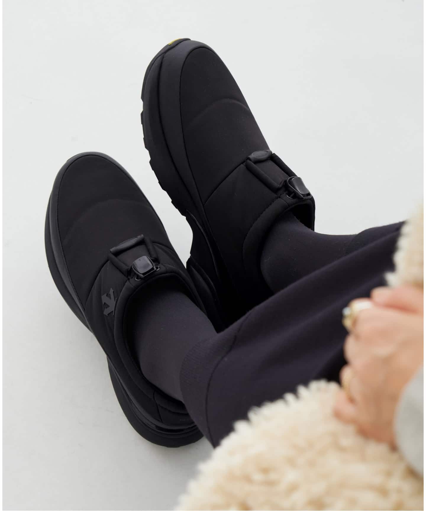 DESCENTE ALLTERRAIN 別注 D.TRACE MOC MG ウインターブーツ