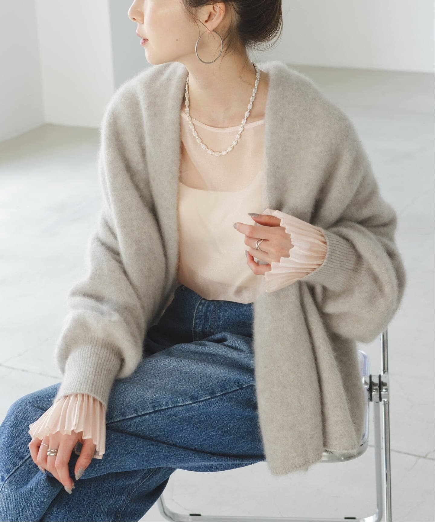 追加》パールシアープリーツカフスブラウス（シャツ／ブラウス