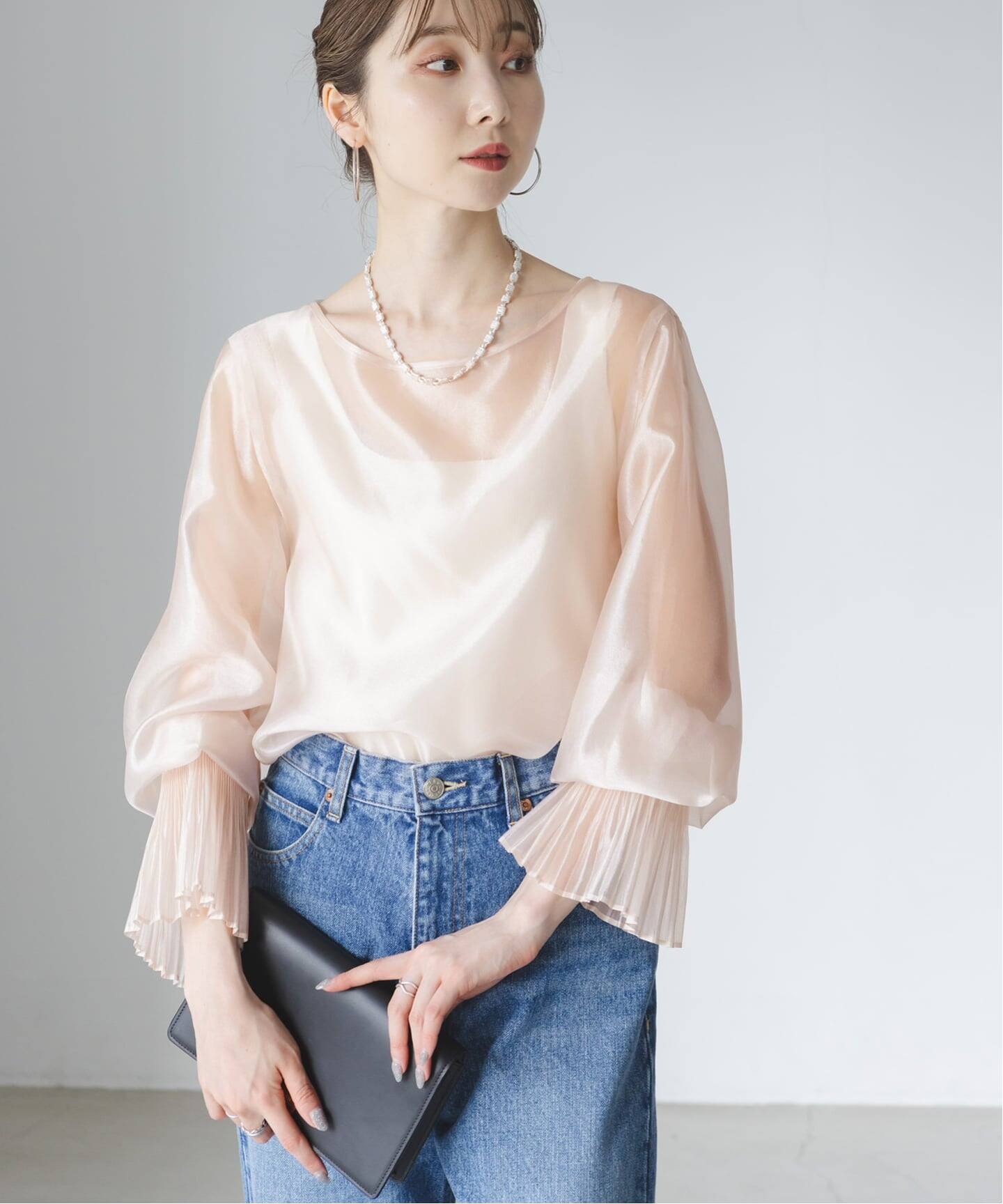 追加》パールシアープリーツカフスブラウス（シャツ／ブラウス