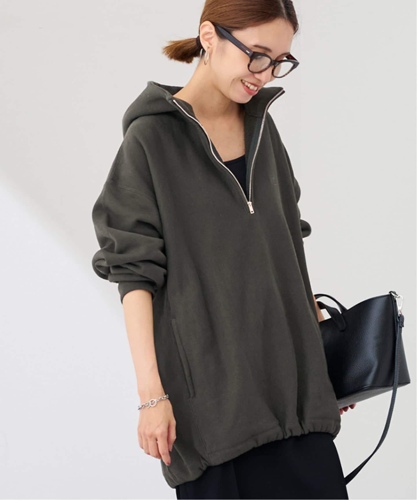 Champion 別注REVERSE WEAVE11.5OZフードハーフジップドロストプル