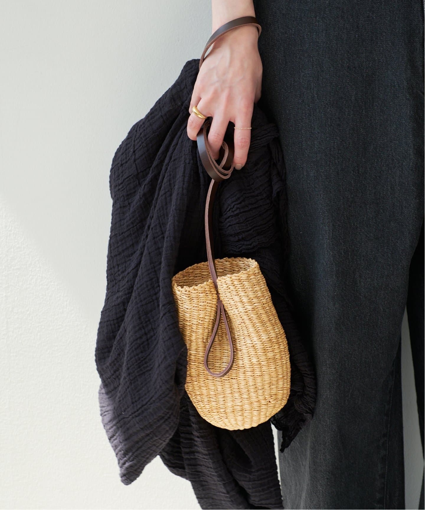 INES BRESSAND / イネス ブレッサンド 別注 DROP バッグ（ショルダー