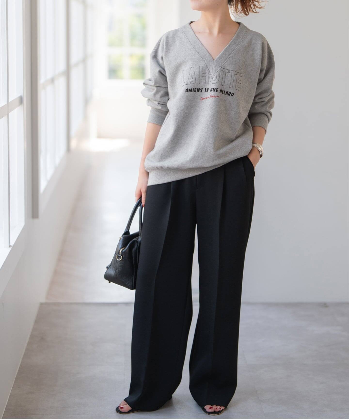 追加3》La Hutte / ラ ユット 別注Vネックスウェット*（スウェット