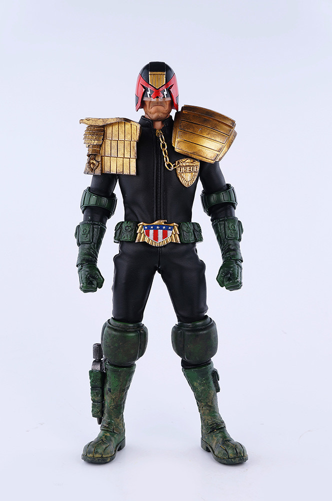 1/6スケール JUDGE DREDD (ジャッジ・ドレッド)