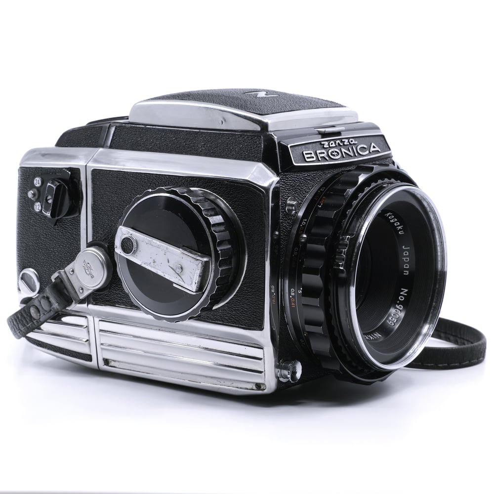 Zenza BRONICA S2, Nikkor-P 2.8/75mm on Grailium - Vintage Watches