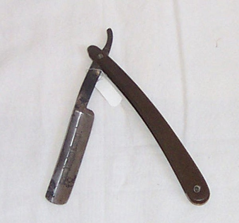 Bengal Cut Throat Razor; Cadman, T R & Sons; 1930s; FHR_00084 | eHive