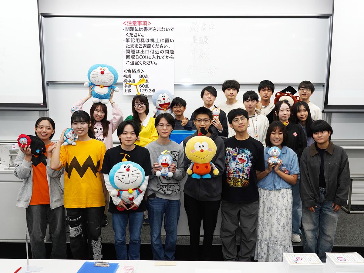 早大サークル「ドラえもん研究会」が20周年記念会誌 20回目の「ドラ検