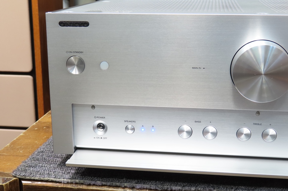 i55326 ONKYO A-9000R 中古品 i55326 ONKYO A-9000R 中古品 i55326様