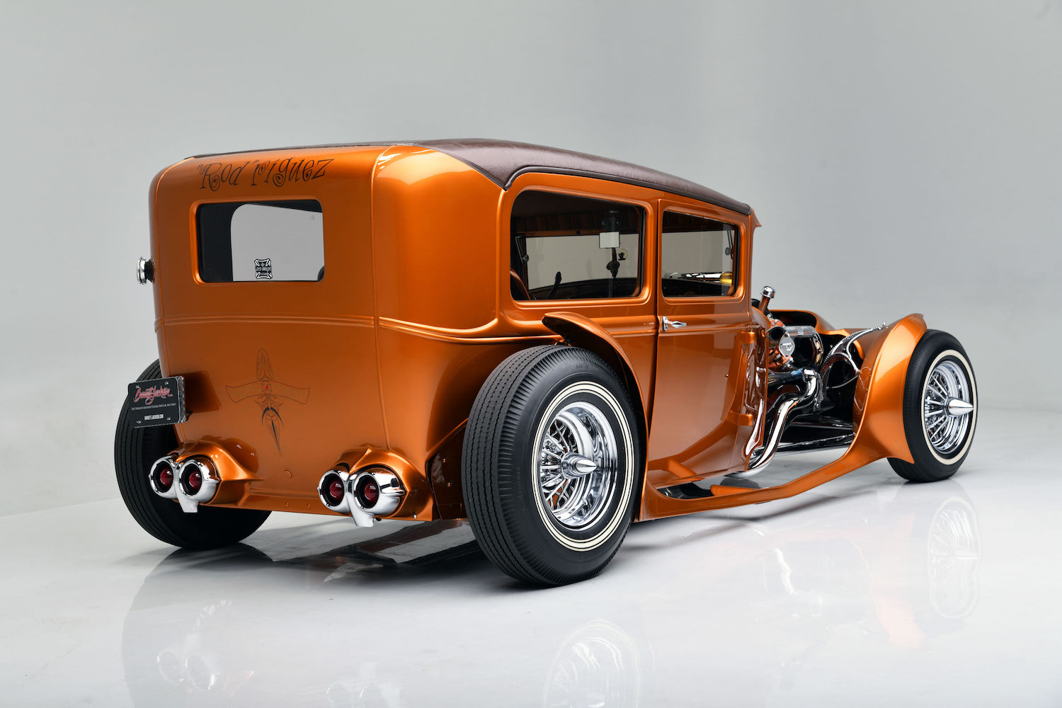 日本発のアメリカンカスタムカー「ロッド・リゲス」がオークションに