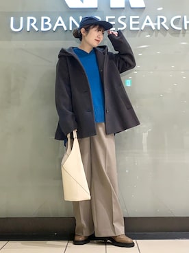 ショート丈Aラインフードコートを使った人気ファッション