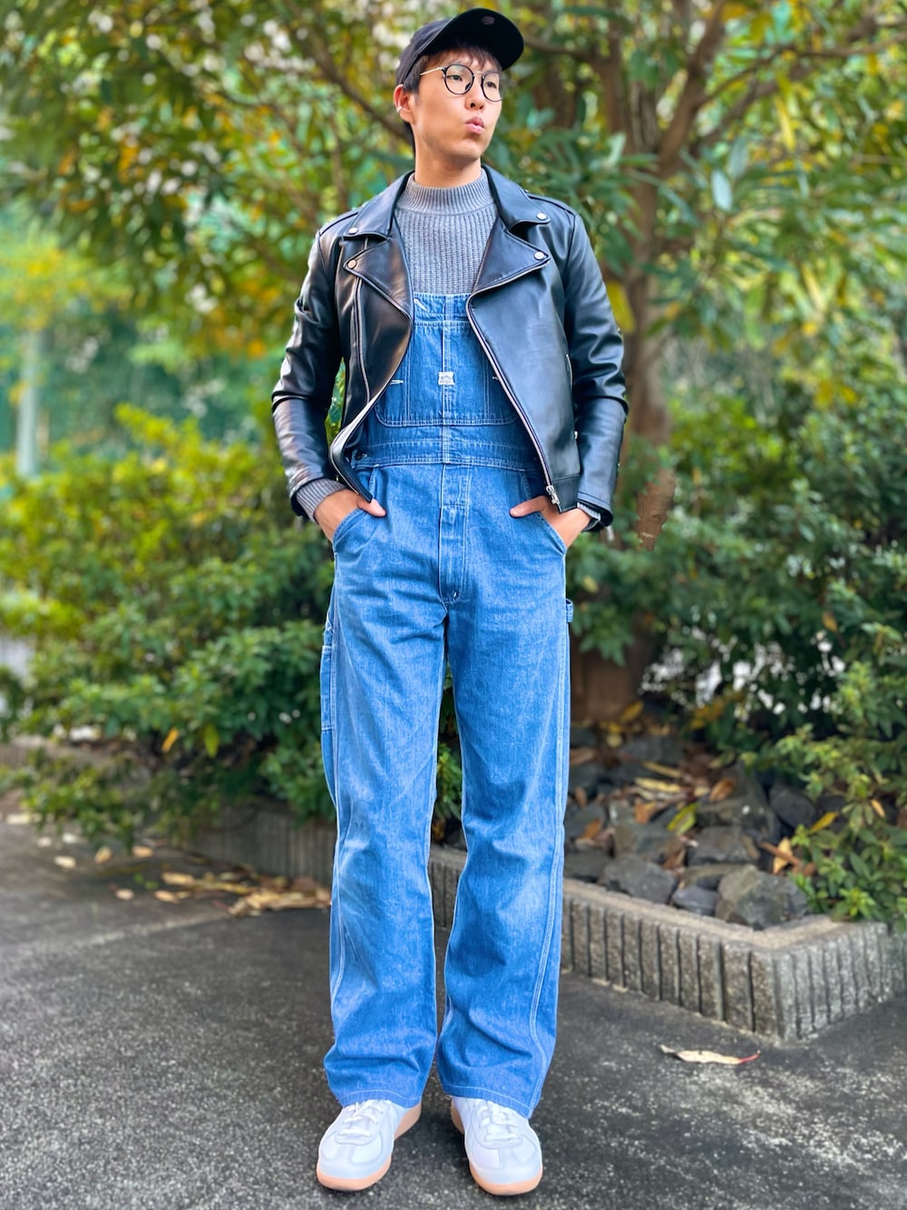 VINTAGEのサロペット/オーバーオールを使った「レザージャケット」の