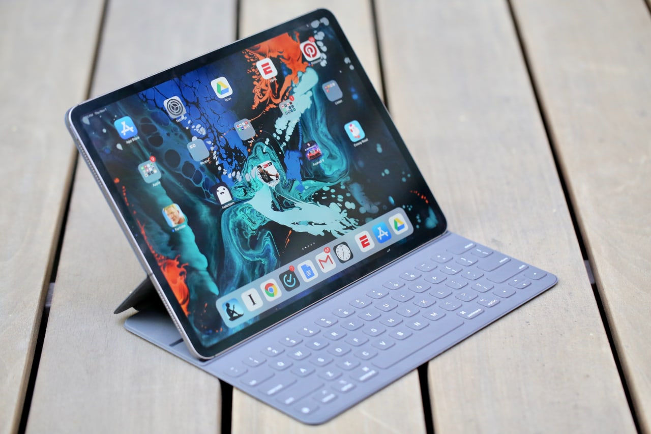 新iPad Pro、まだノートPCには代われず WSJ記者レビュー - WSJ