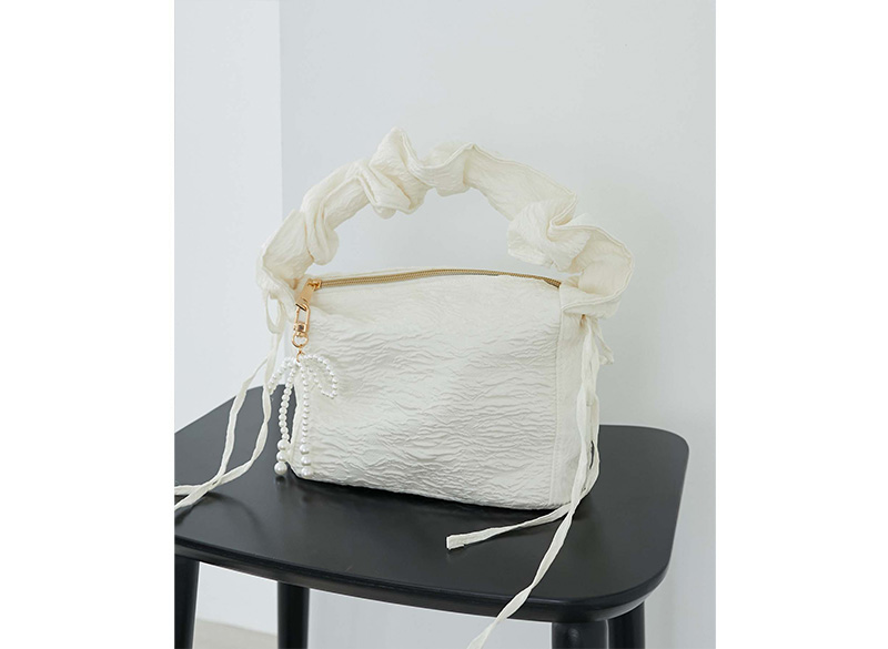 ノベルティフェア】お出かけにピッタリなショルダーバッグとチャーム