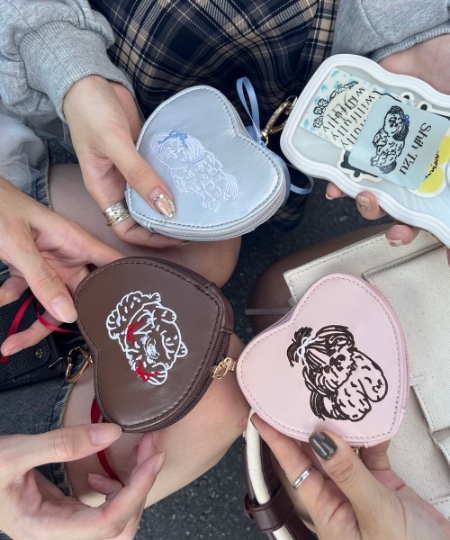 SZKコラボ ハートチャームポーチ/MAJESTIC LEGON(マジェスティック