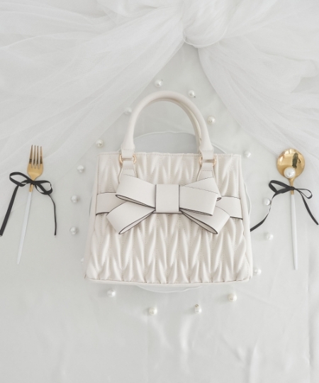 クラシカルスクエアリボンバッグ/MAJESTIC LEGON(マジェスティック