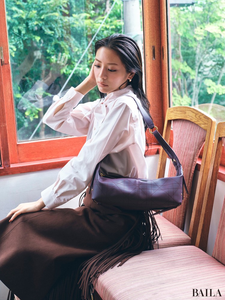 DIOR(ディオール)】貴島明日香が選ぶ“一生もの”ミニバッグ。上品さが