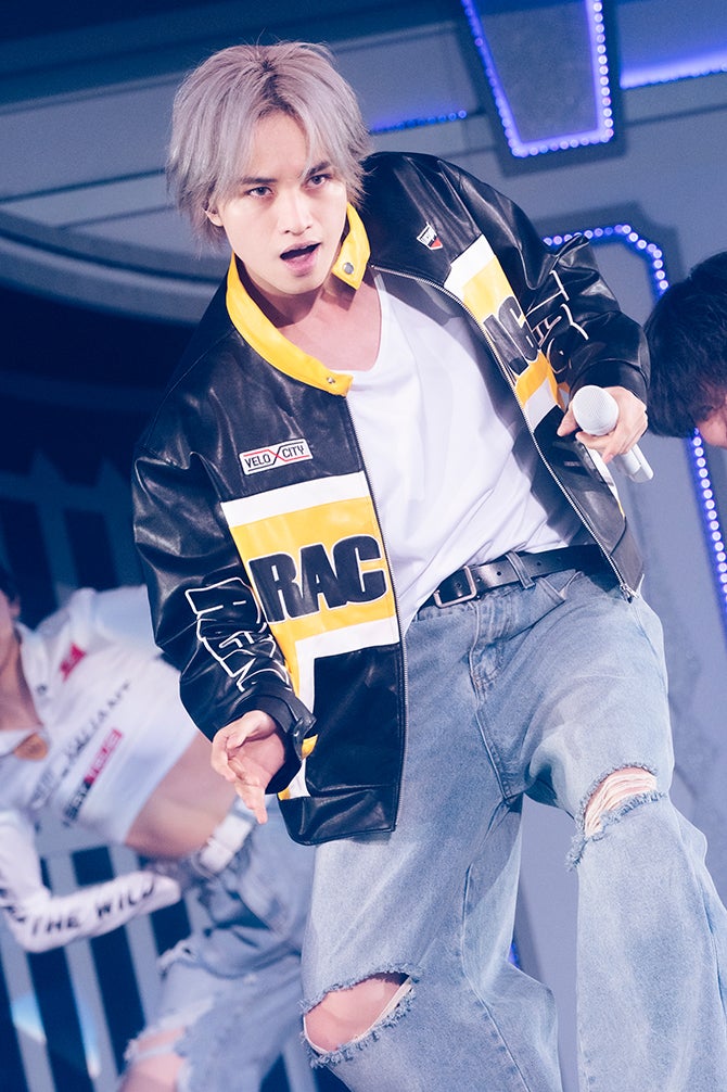 中島健人、ライブ2日間で3キロ減 “永続Sexy”を断言「まったく死語には