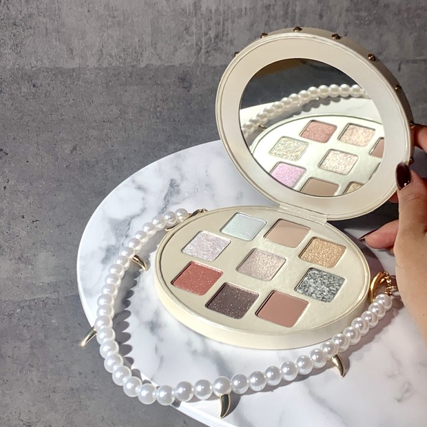 シュウウエムラ×TASAKI】2024ホリデー パール レベル クラッチ アイ