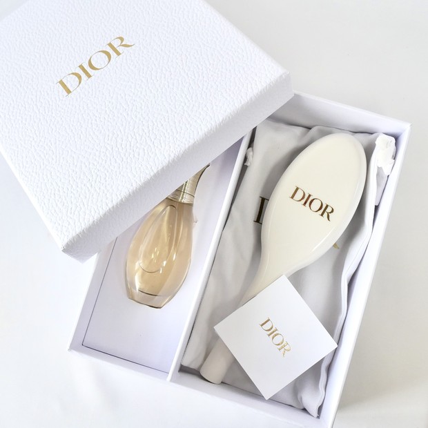 ディオール バースデーギフト 2025】プラチナ会員はこれ！もらえる条件