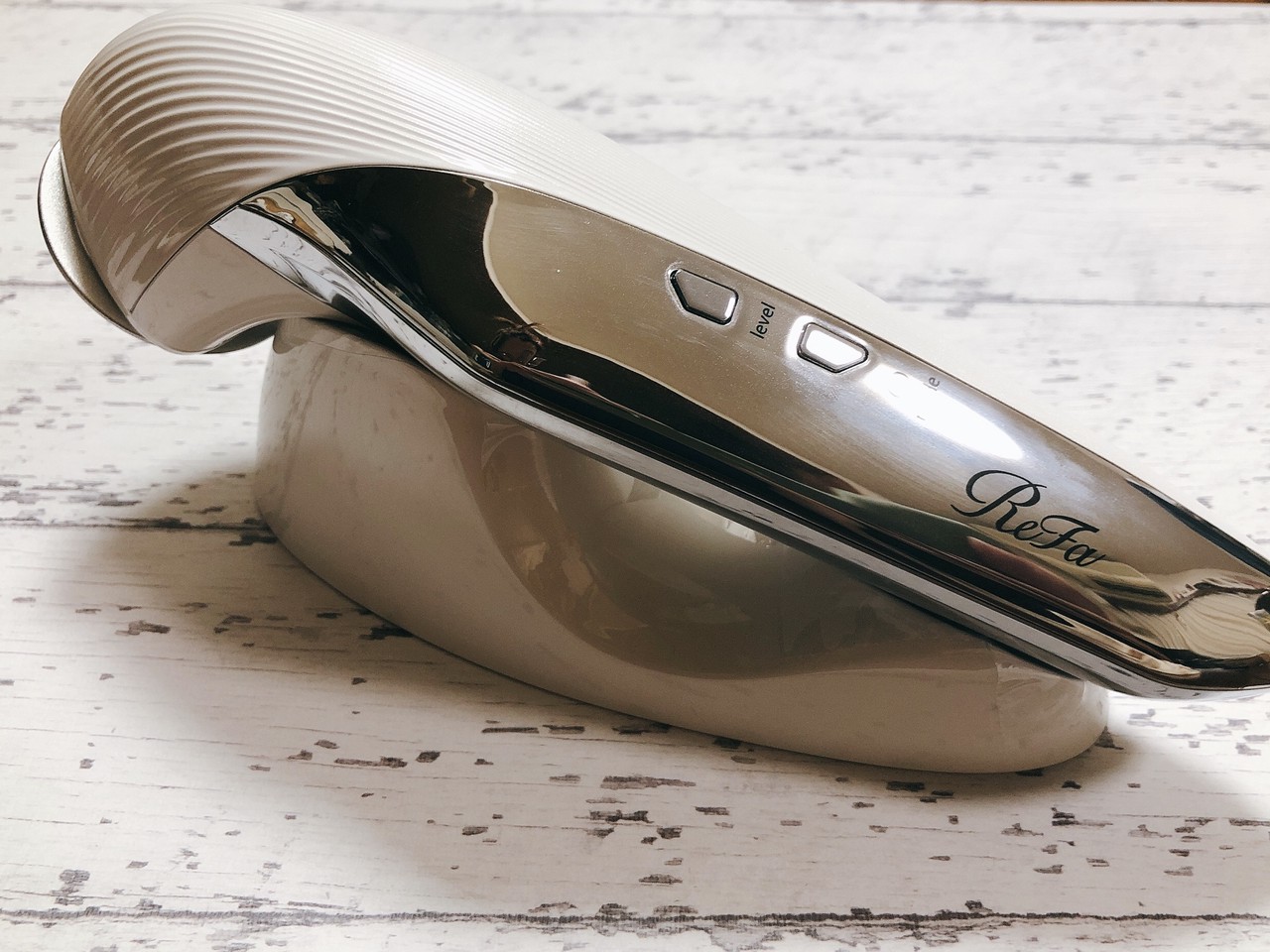 高級美顔器レポ】スキンケアマニアがReFa BEAUTECH（リファビュー