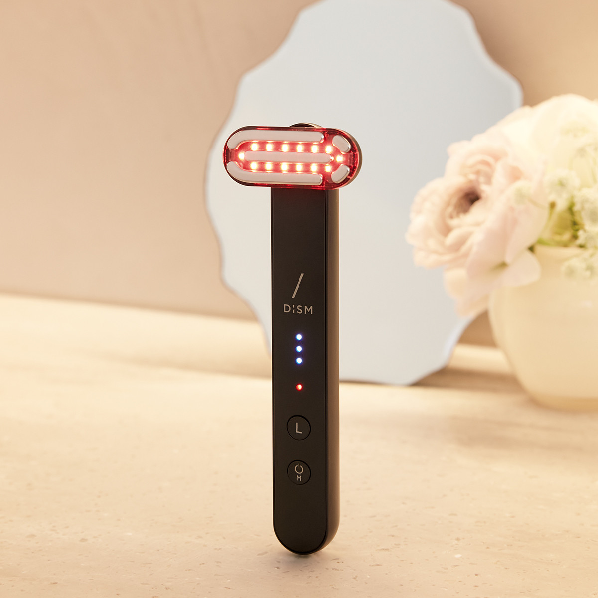 美顔器】アンファー「DISM」の浸透×EMSデバイスでうるおいケアも