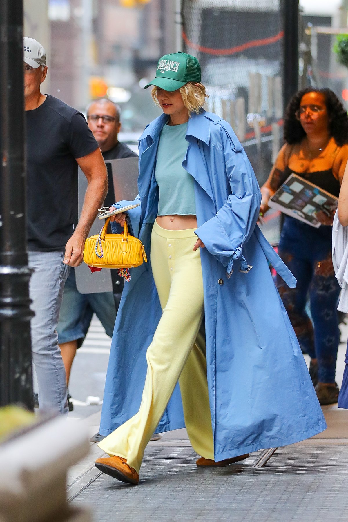 ミュウミュウ（miu miu）をはじめ【セレブの最新バッグ事情】 ジジ