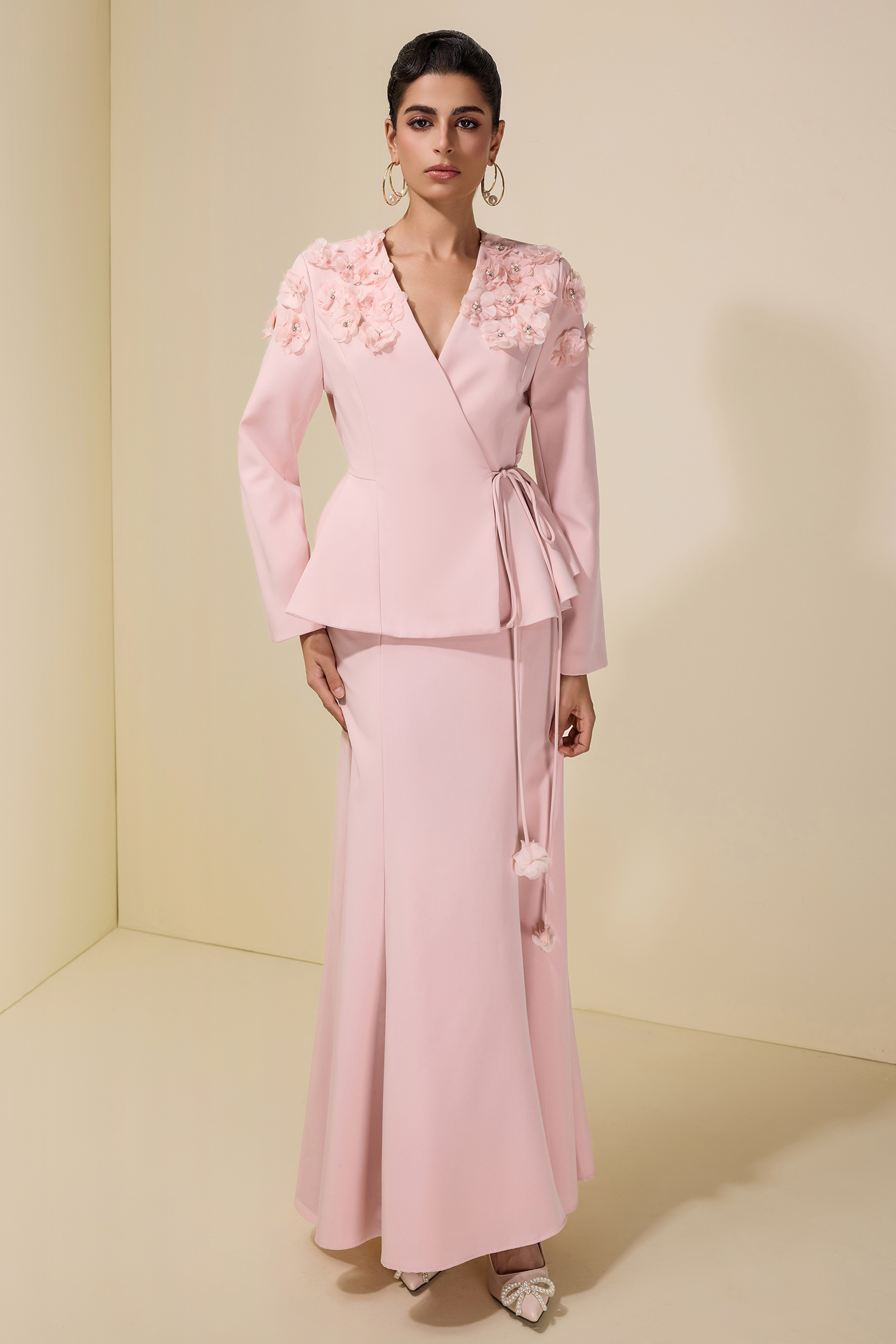 3D Flower Lace-Up Top & Maxi Skirt Set – Fleur Rétro