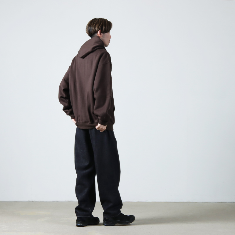 Graphpaper (グラフペーパー) Colorfast Denim Two Tuck Tapered Pants