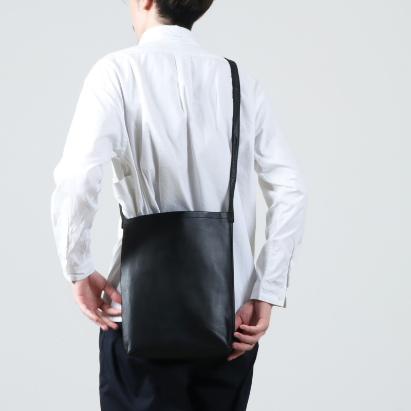 Hender Scheme (エンダースキーマ) cow shoulder big / カウショルダー