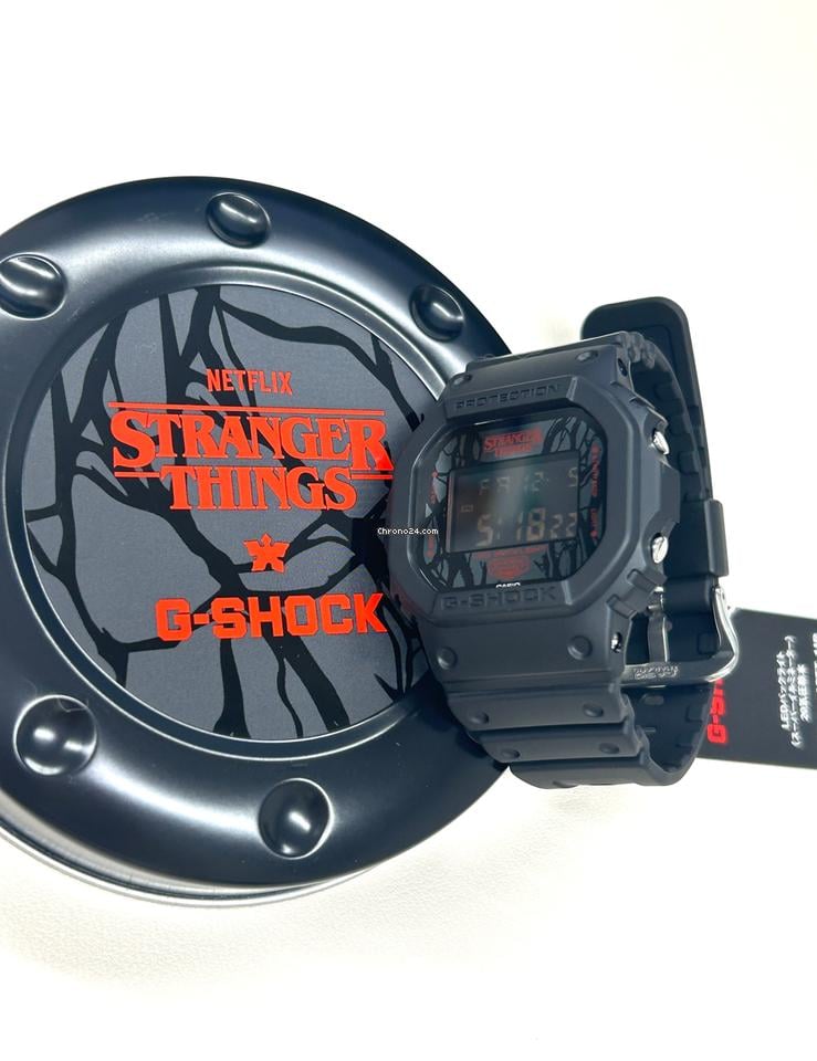 Casio DW-5600STT-1JR Stranger Things collaboration model en venta